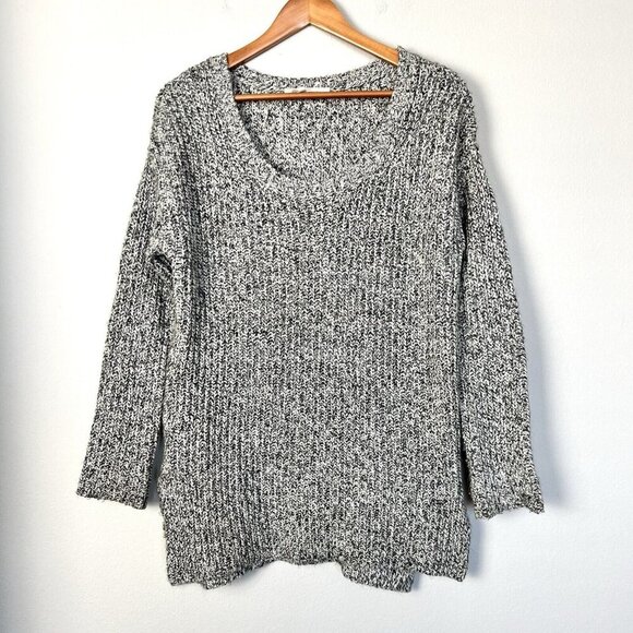 BCBGeneration Chalk Combo‎ Chunky Knit Sweater Cozy Size M/L Relaxed Fit Fall - Picture 1 of 8